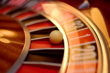 Starburst slot game interface on okbtoto platform